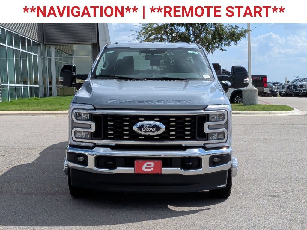 New 2026 Ford F350 Lariat w/ FX4 Off-Road Package AWD/4WD image 2