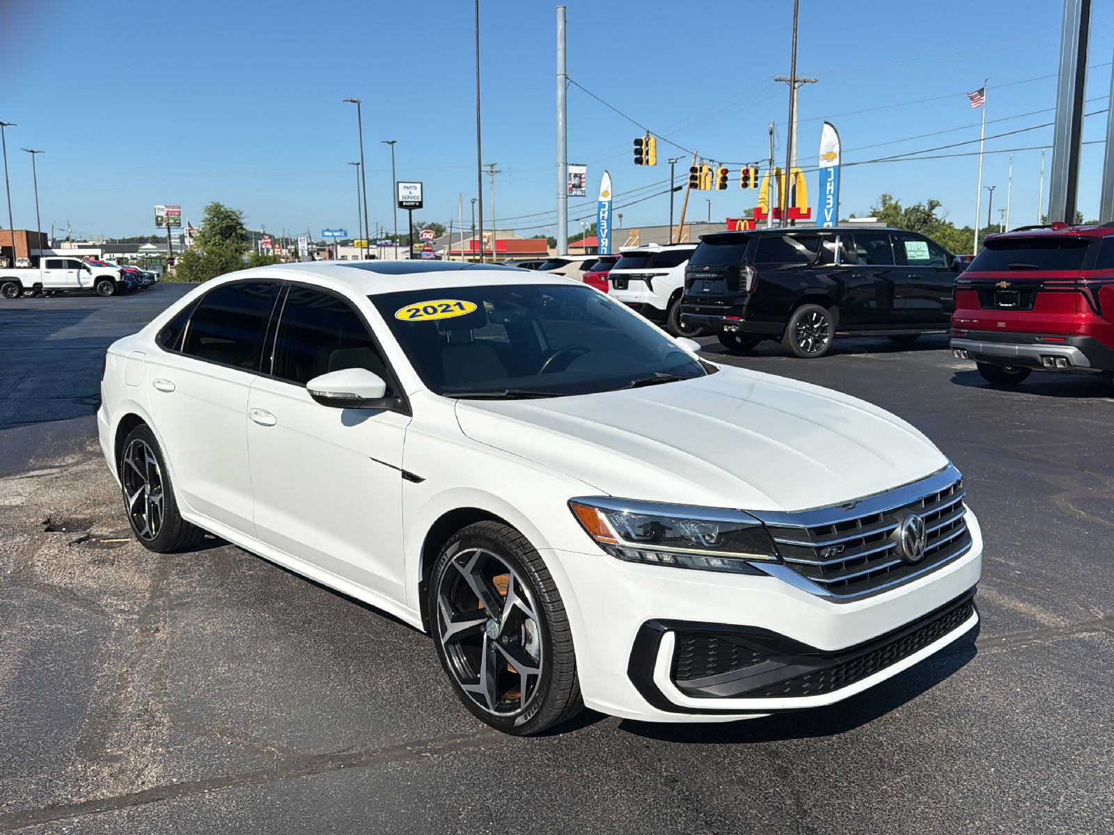 Used 2021 Volkswagen Passat 2.0T R-Line FWD image 7