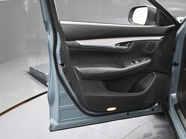 Used 2023 INFINITI QX55 Luxe w/ Cargo Package image 40