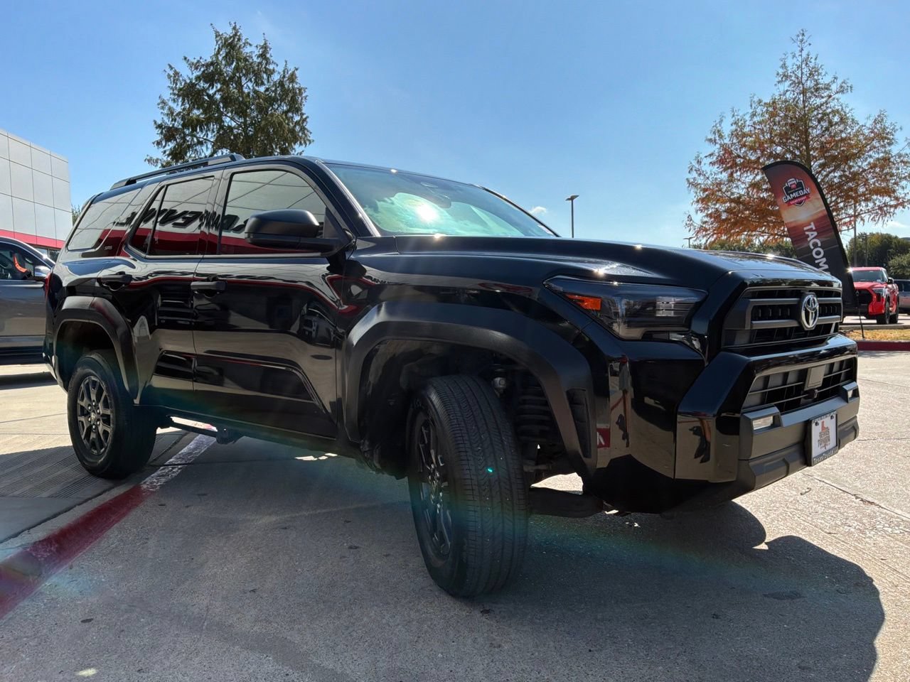 Used 2025 Toyota 4Runner SR5 RWD image 4