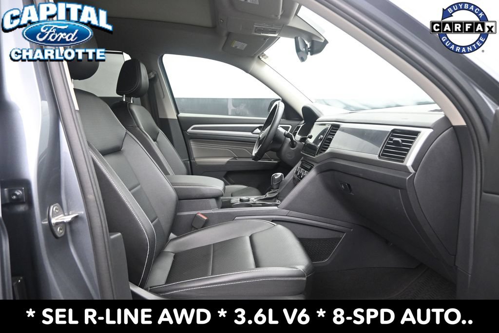 Used 2022 Volkswagen Atlas SEL R-Line AWD/4WD image 13