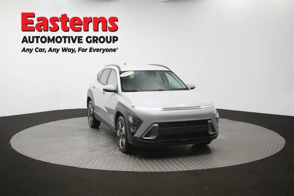 Used 2025 Hyundai Kona SEL FWD image 49