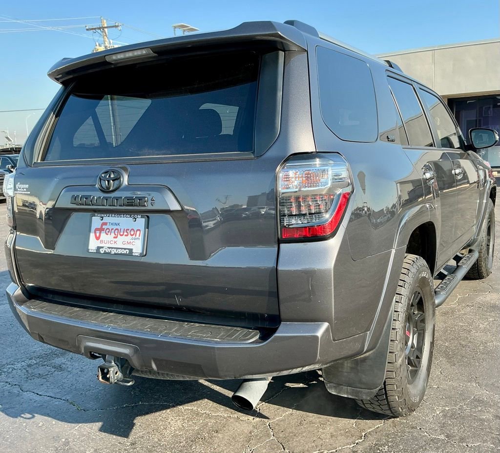 Used 2022 Toyota 4Runner SR5 Premium w/ Moonroof Package image 20