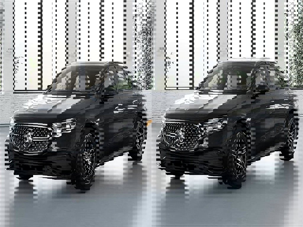 New 2026 Mercedes-Benz E 450 4MATIC Sedan image 1