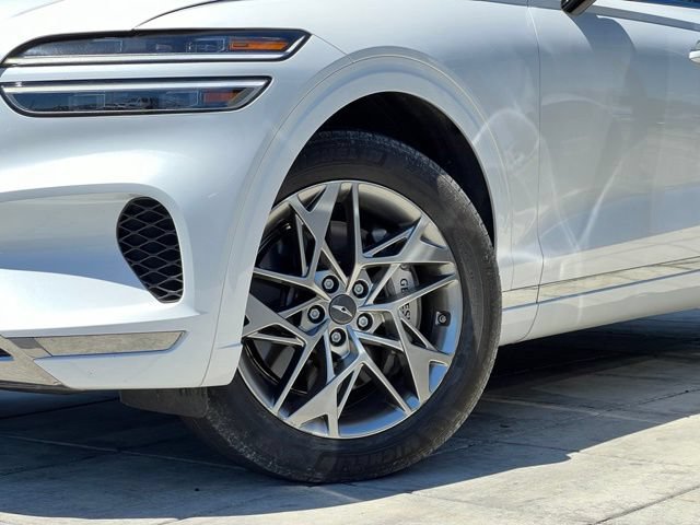 Used 2025 Genesis GV70 2.5T AWD/4WD image 2