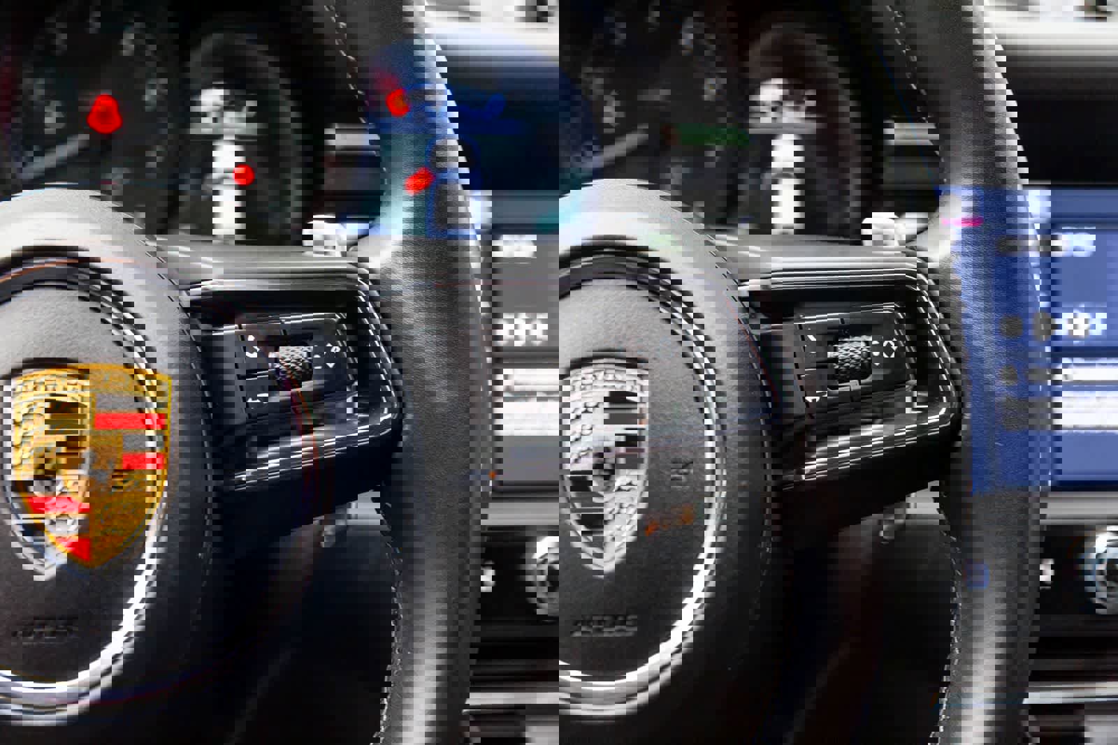 Used 2022 Porsche Macan image 31