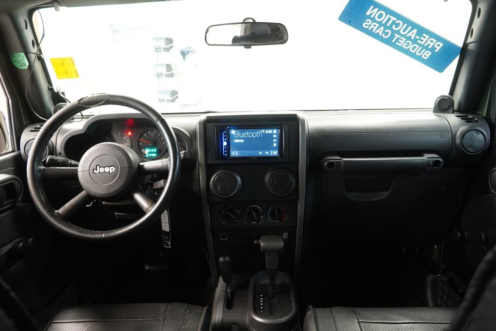 Used 2008 Jeep Wrangler Unlimited X AWD/4WD image 17