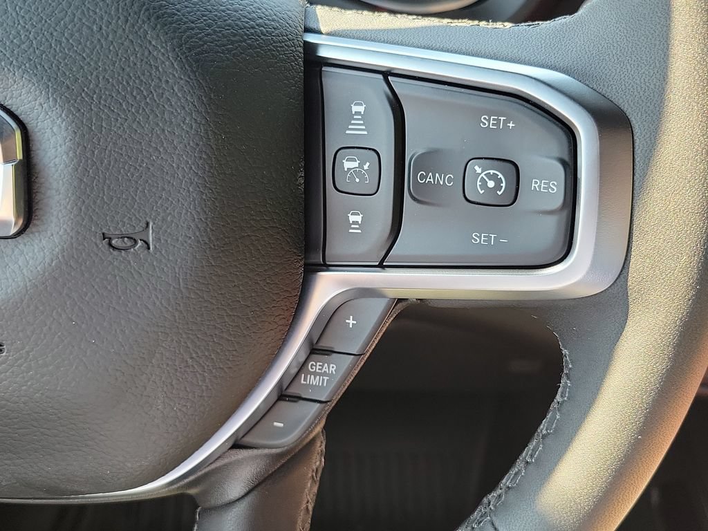 New 2026 RAM 1500 Big Horn AWD/4WD image 15