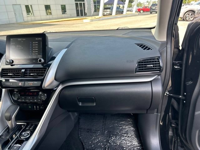 Used 2024 Mitsubishi Eclipse Cross AWD image 13