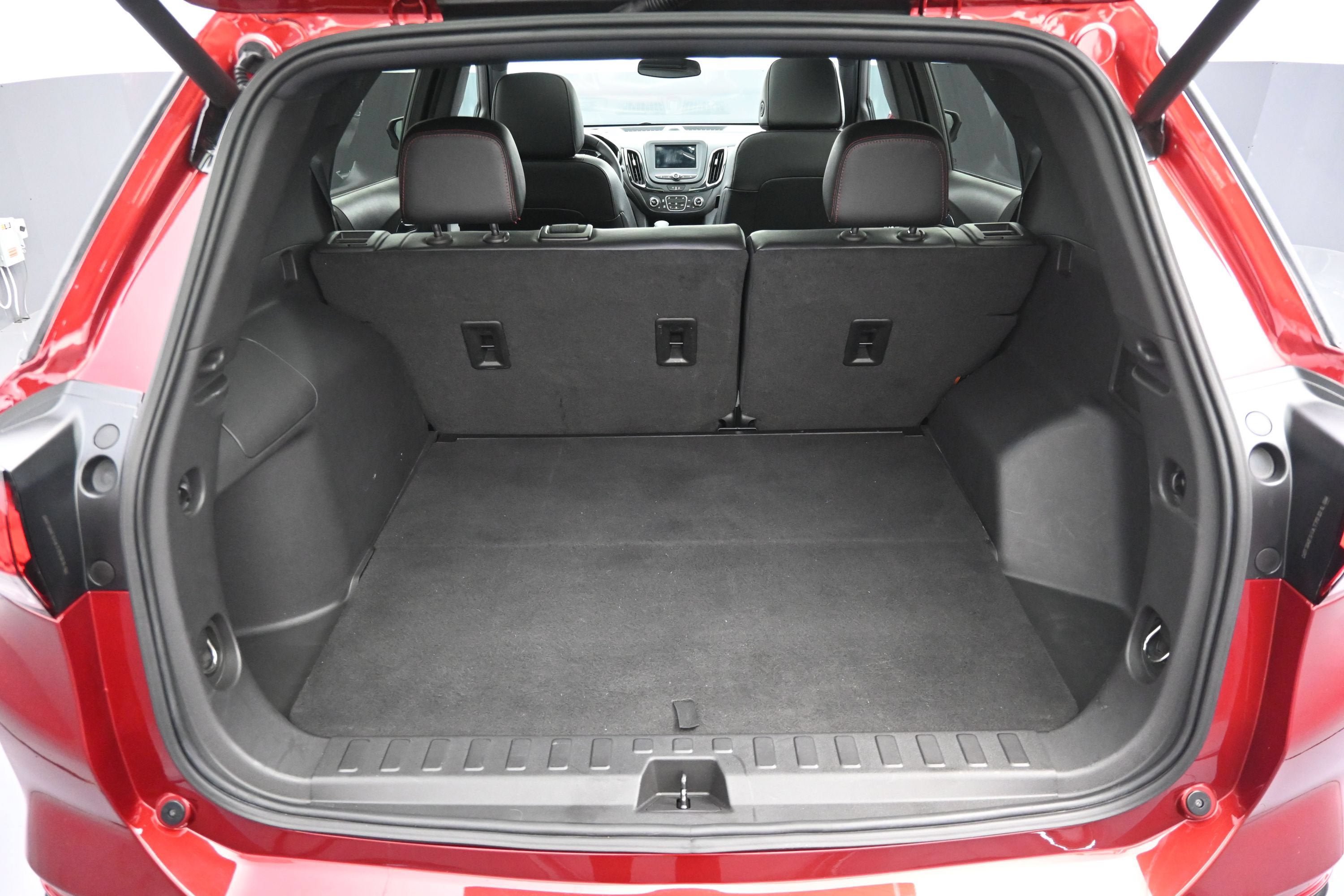 Certified 2023 Chevrolet Equinox RS FWD image 29