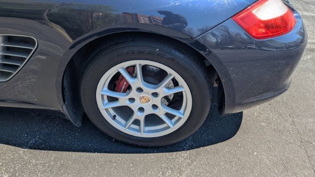 Used 2005 Porsche Boxster image 10