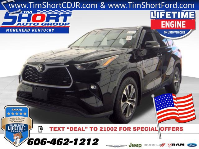 Used 2023 Toyota Highlander XLE AWD/4WD image 1
