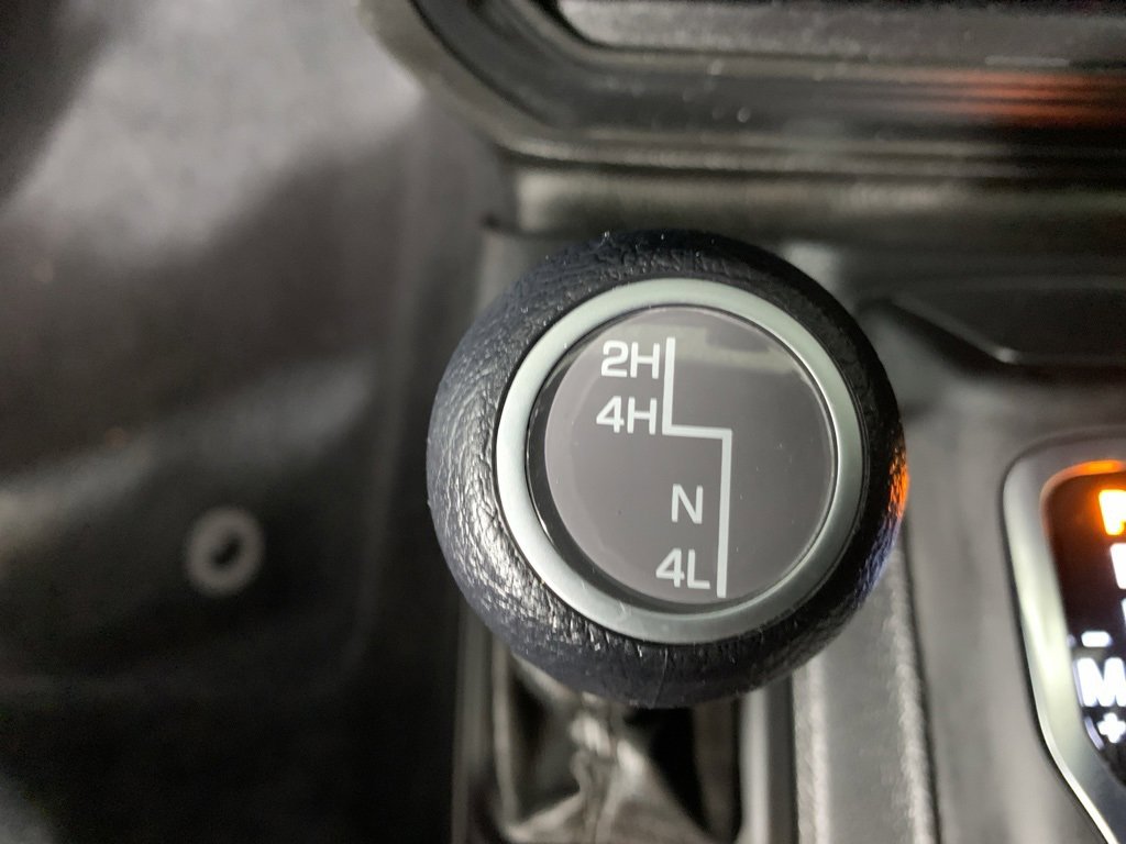 Used 2022 Jeep Wrangler Sport S image 25