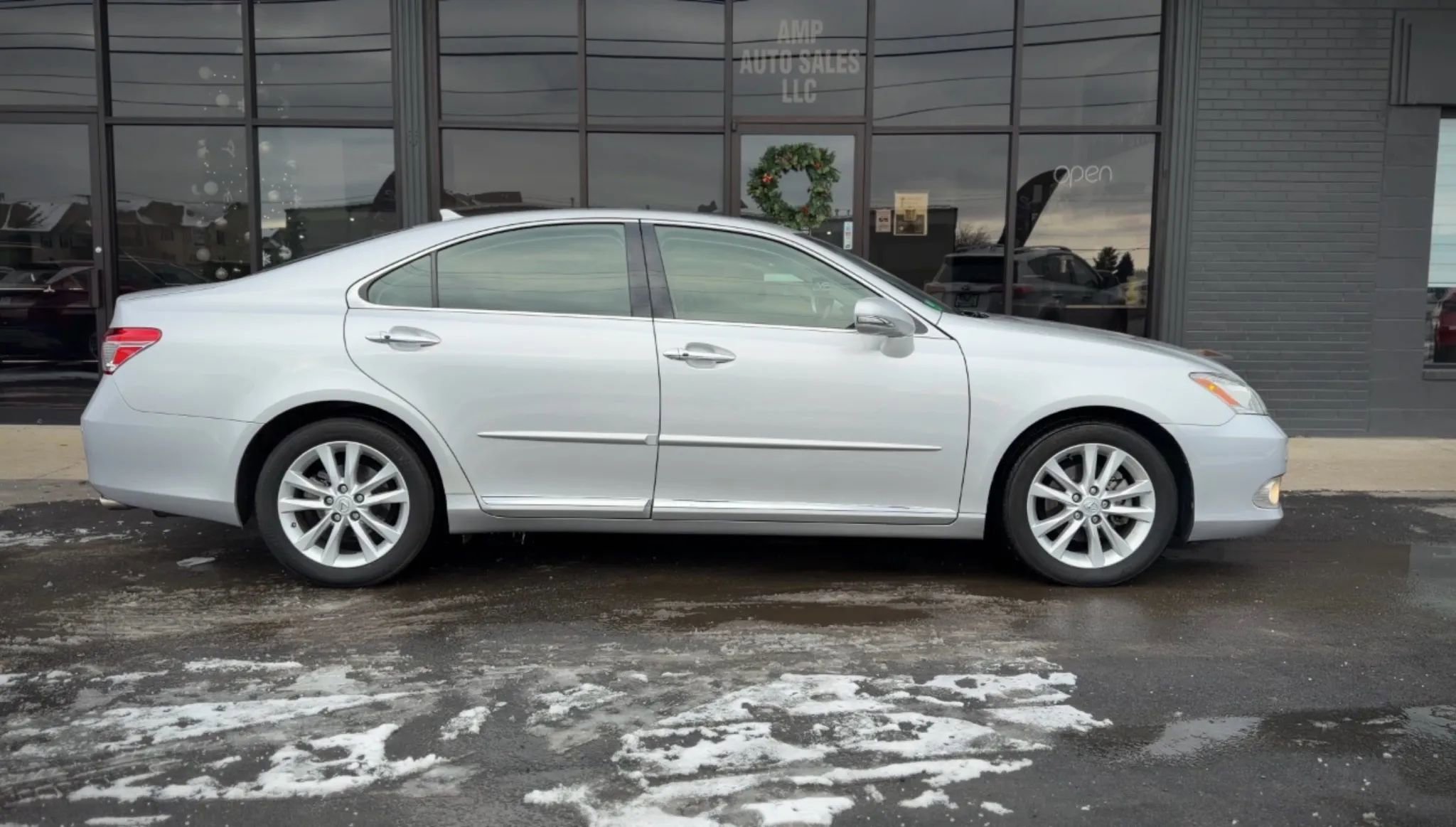 Used 2012 Lexus ES 350 image 2