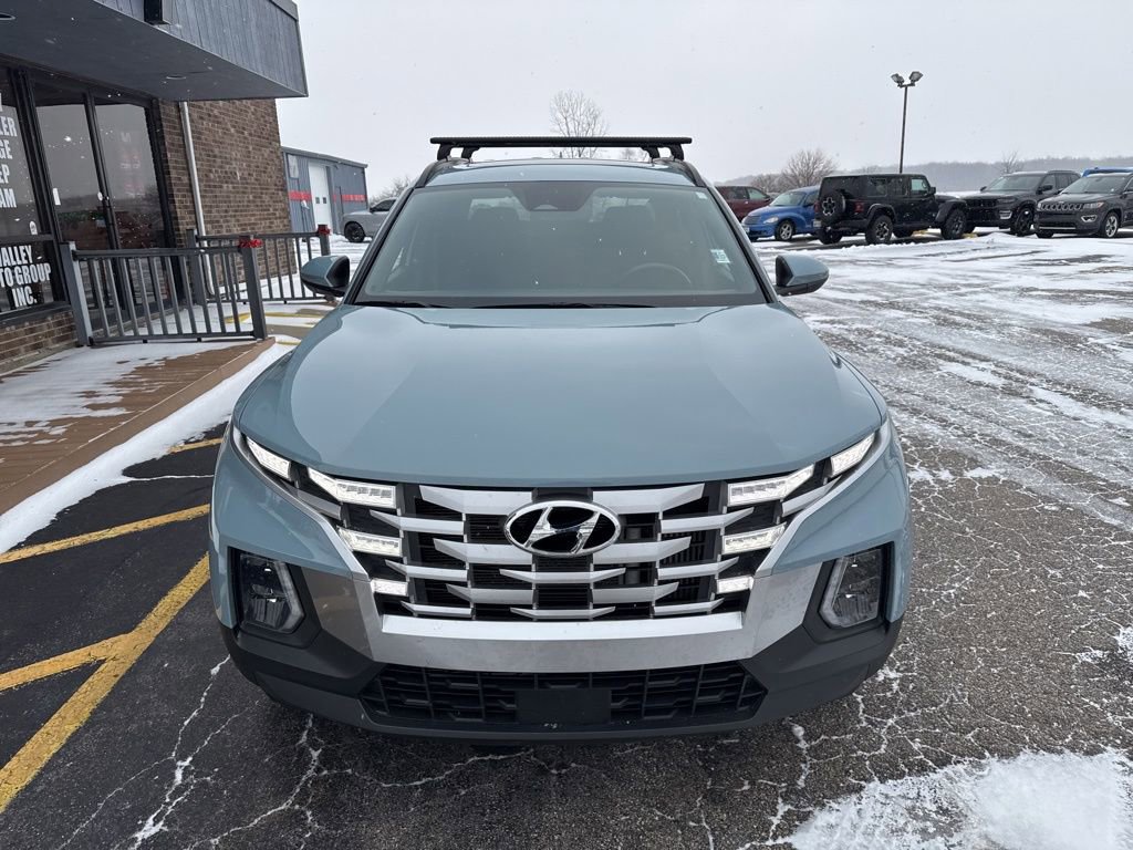 Used 2023 Hyundai Santa Cruz SEL Premium image 4