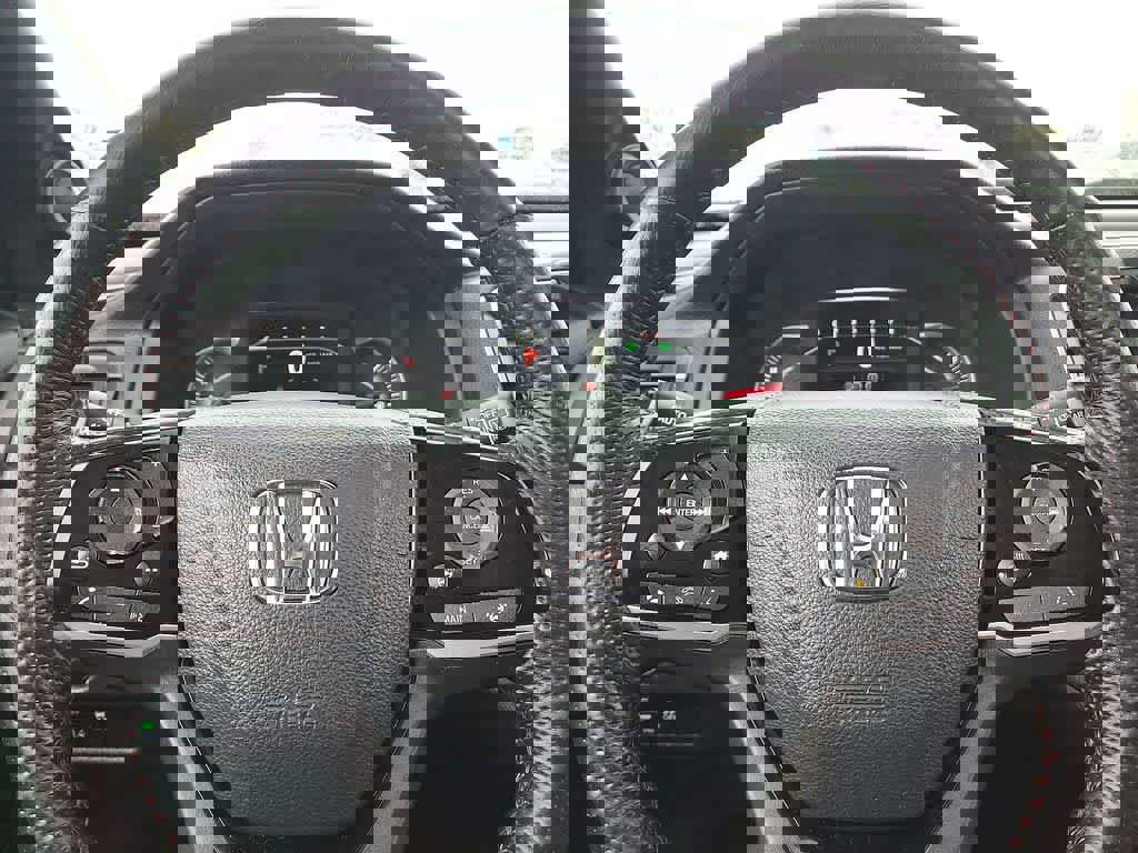 Used 2024 Honda Passport Black Edition image 16