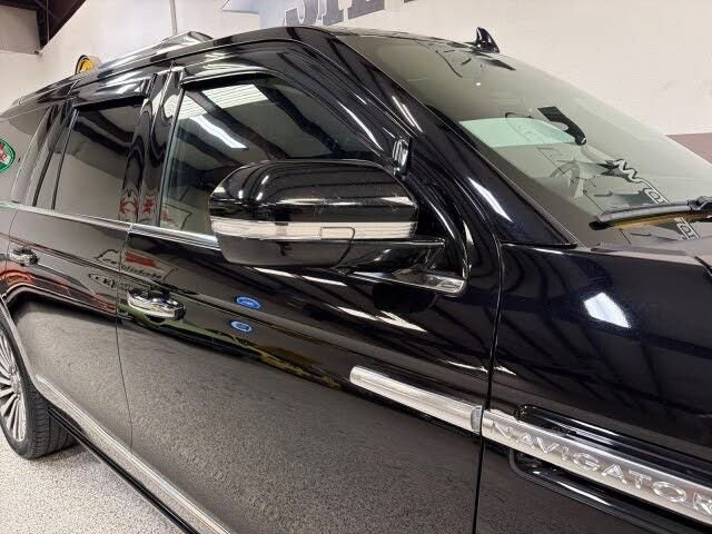 Used 2019 Lincoln Navigator L Reserve AWD/4WD image 49