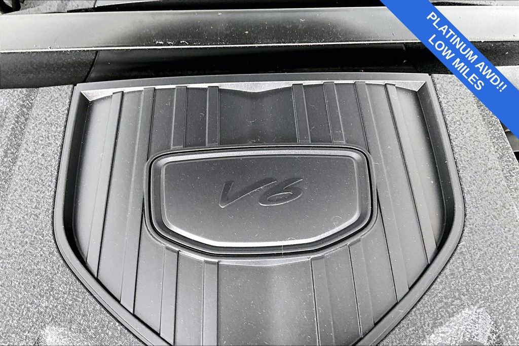 Used 2022 Porsche Panamera Platinum Edition RWD image 42