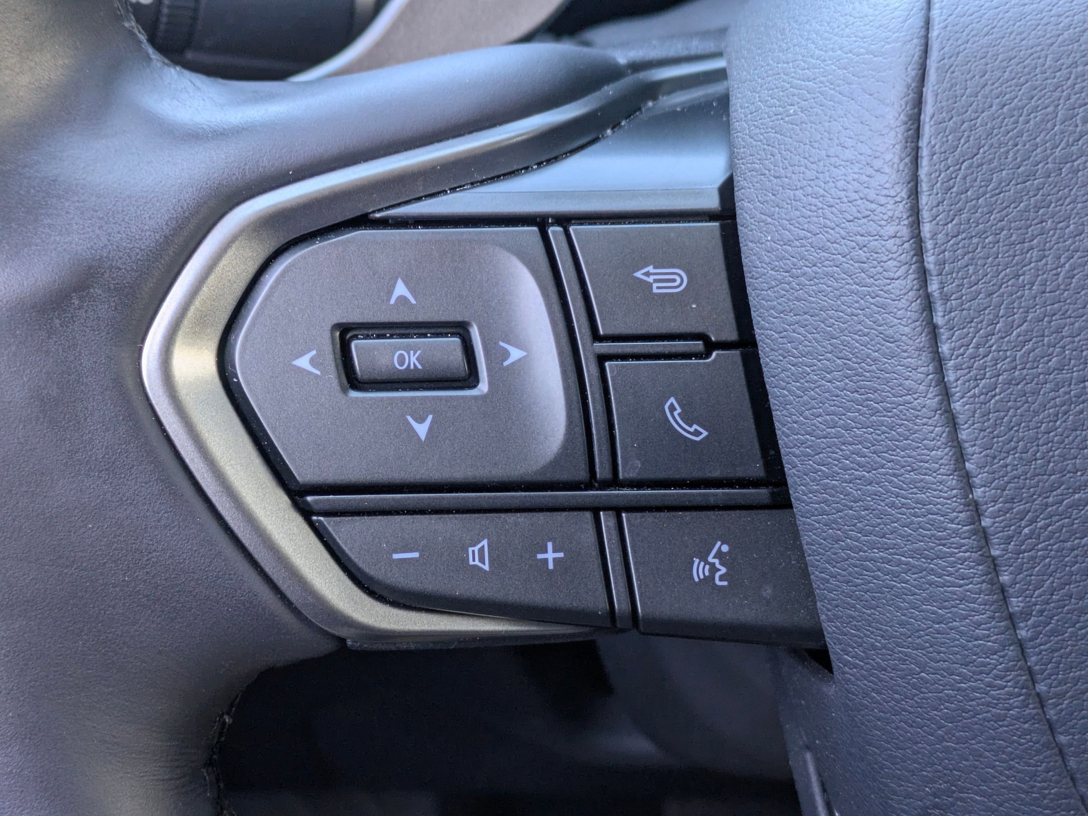 Used 2024 Lexus NX 350 AWD image 12