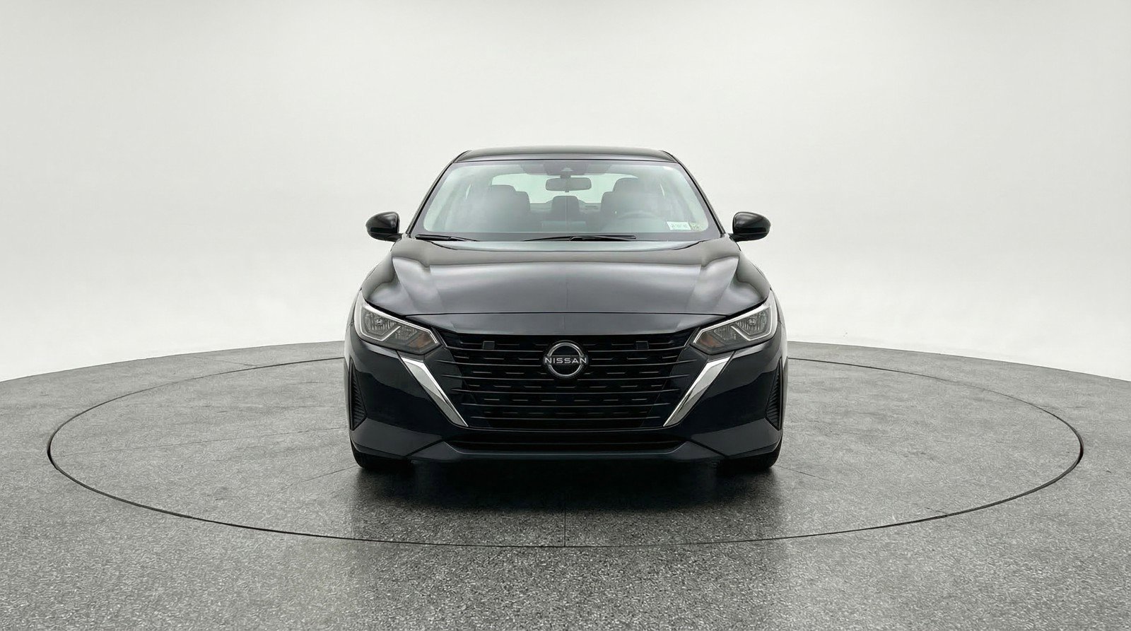 Used 2025 Nissan Sentra SV FWD image 2