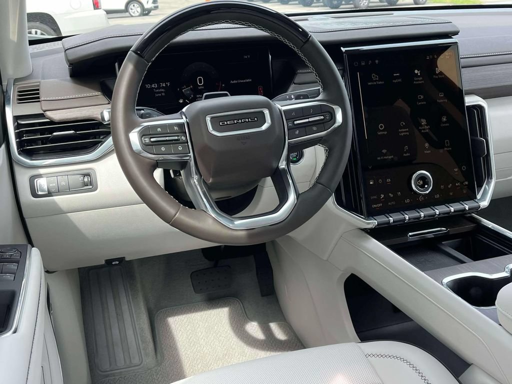 New 2026 GMC Acadia Denali w/ Super Cruise Package FWD image 12