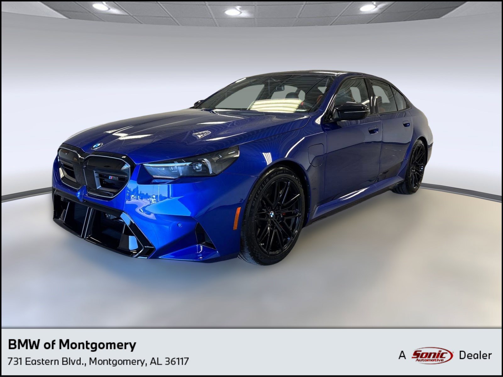 New 2026 BMW M5 w/ Executive Package image 1