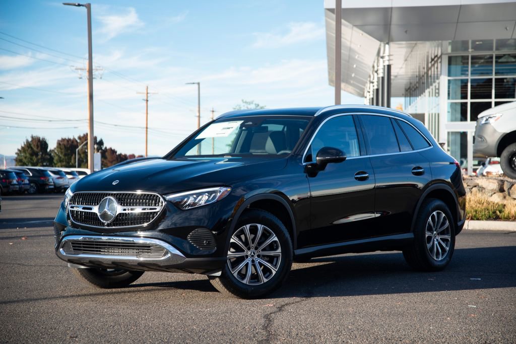 New 2026 Mercedes-Benz GLC 300 4MATIC 360° Tour