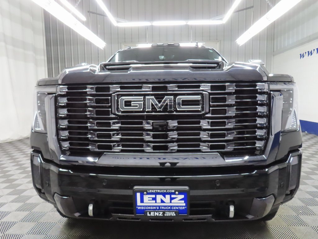 Used 2024 GMC Sierra 3500 Denali Ultimate image 46