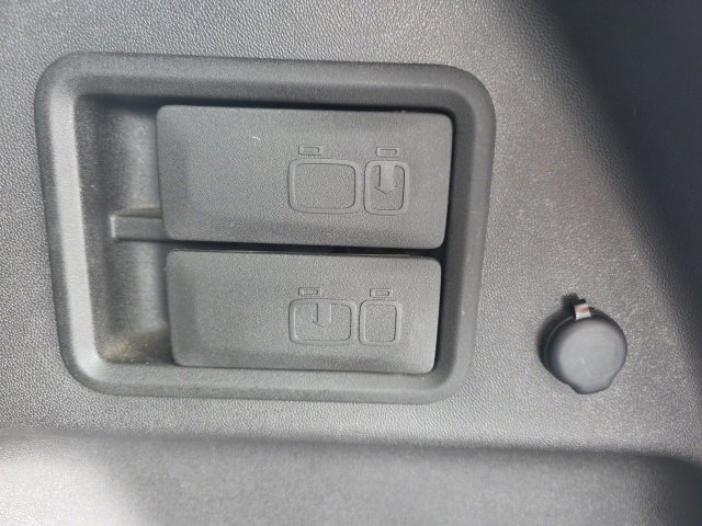 Used 2022 Chevrolet Equinox LT image 13