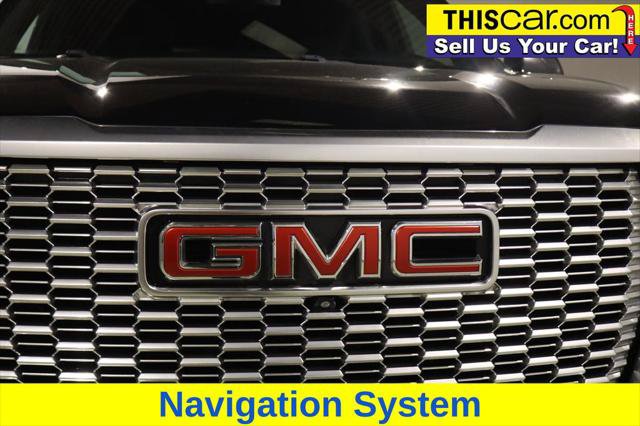 Used 2023 GMC Yukon Denali AWD/4WD image 13