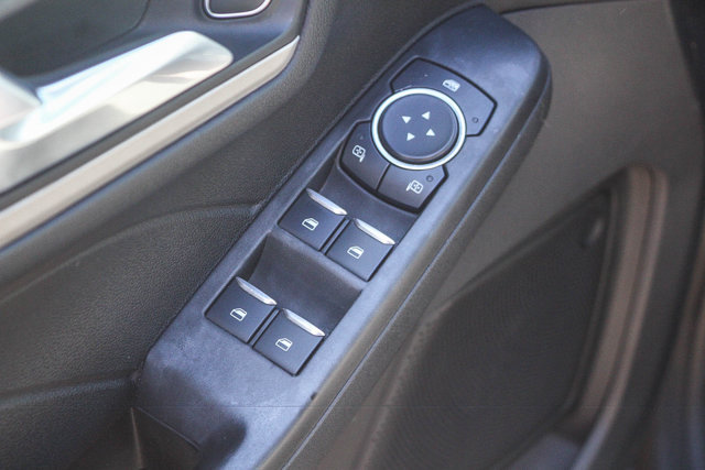 Used 2021 Ford Escape SE w/ SE Sport Appearance Package FWD image 26