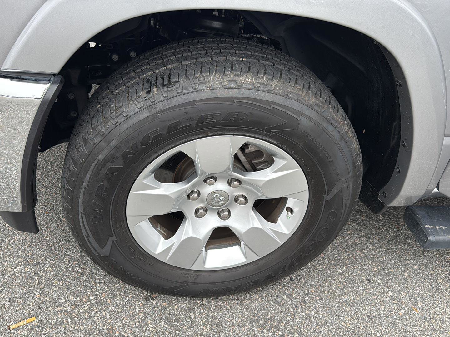 Used 2025 RAM 1500 Big Horn image 33