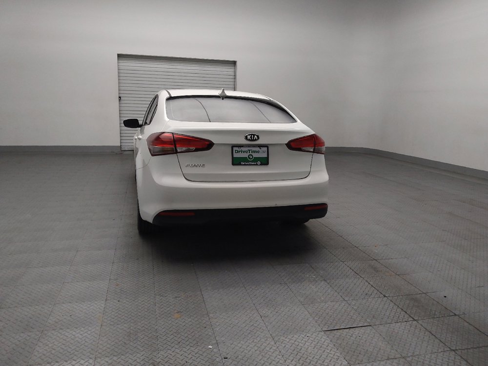 Used 2018 Kia Forte LX FWD image 6