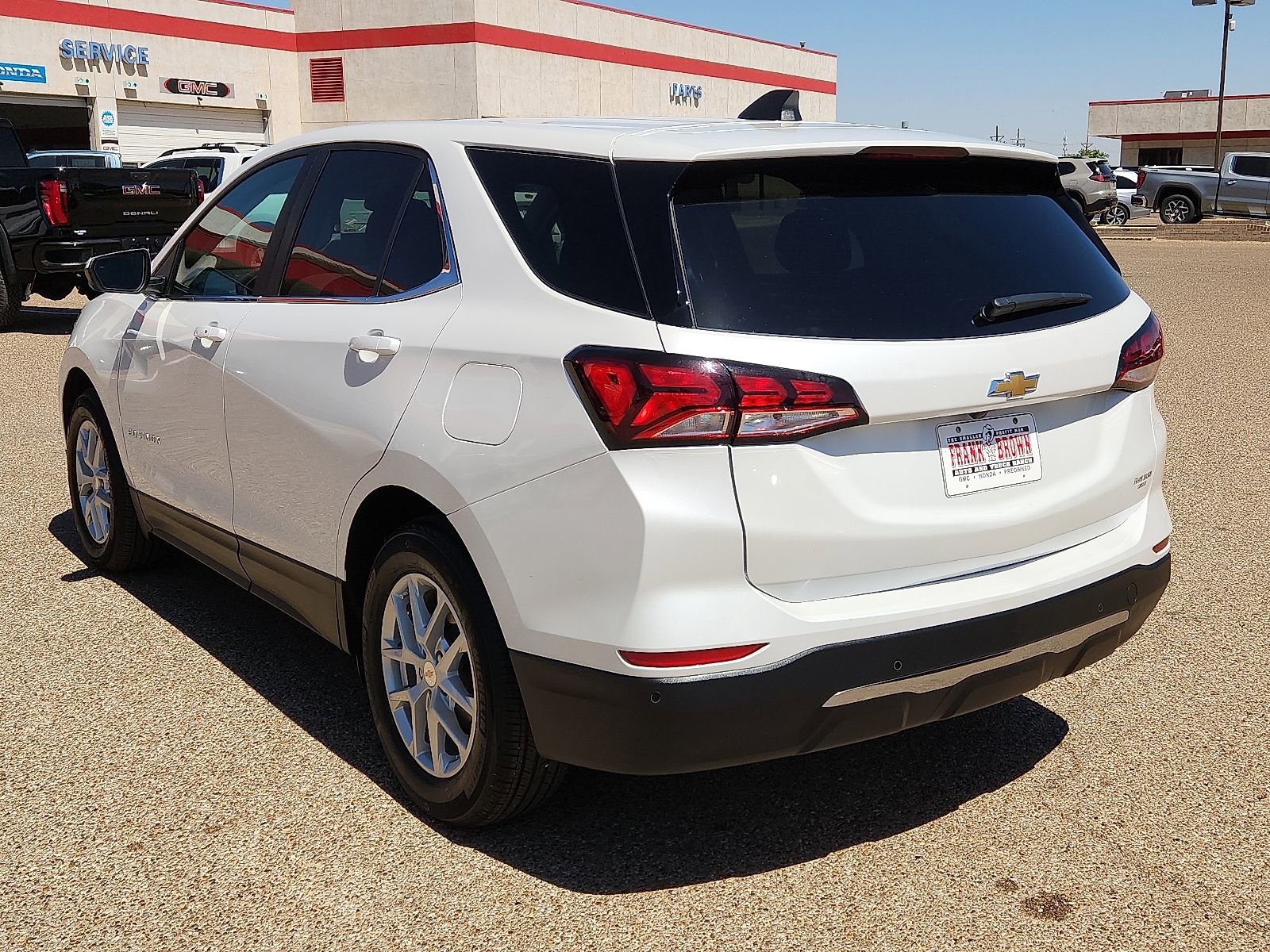 Used 2023 Chevrolet Equinox LT FWD image 3