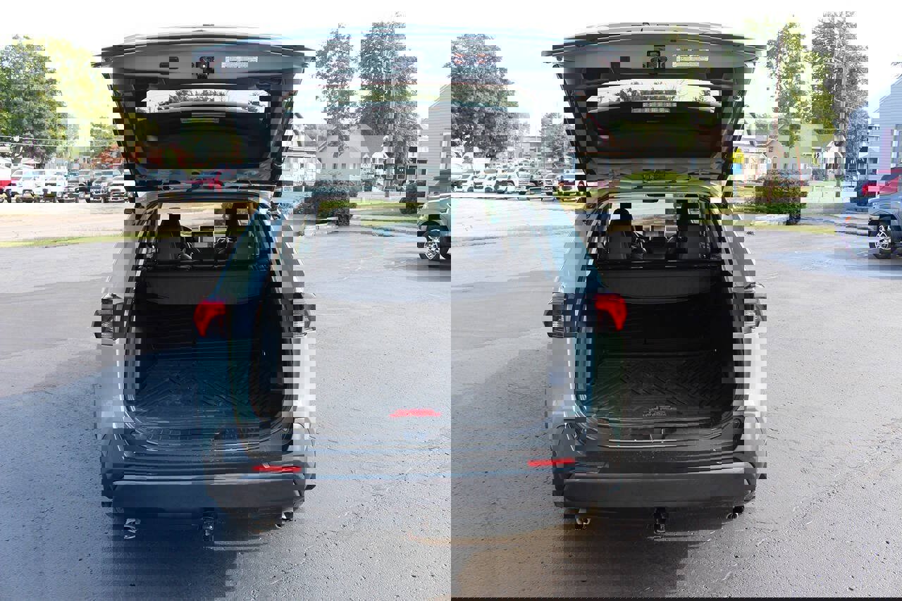 Used 2020 Toyota RAV4 TRD Off-Road w/ TRD Off-Road Weather Package image 8