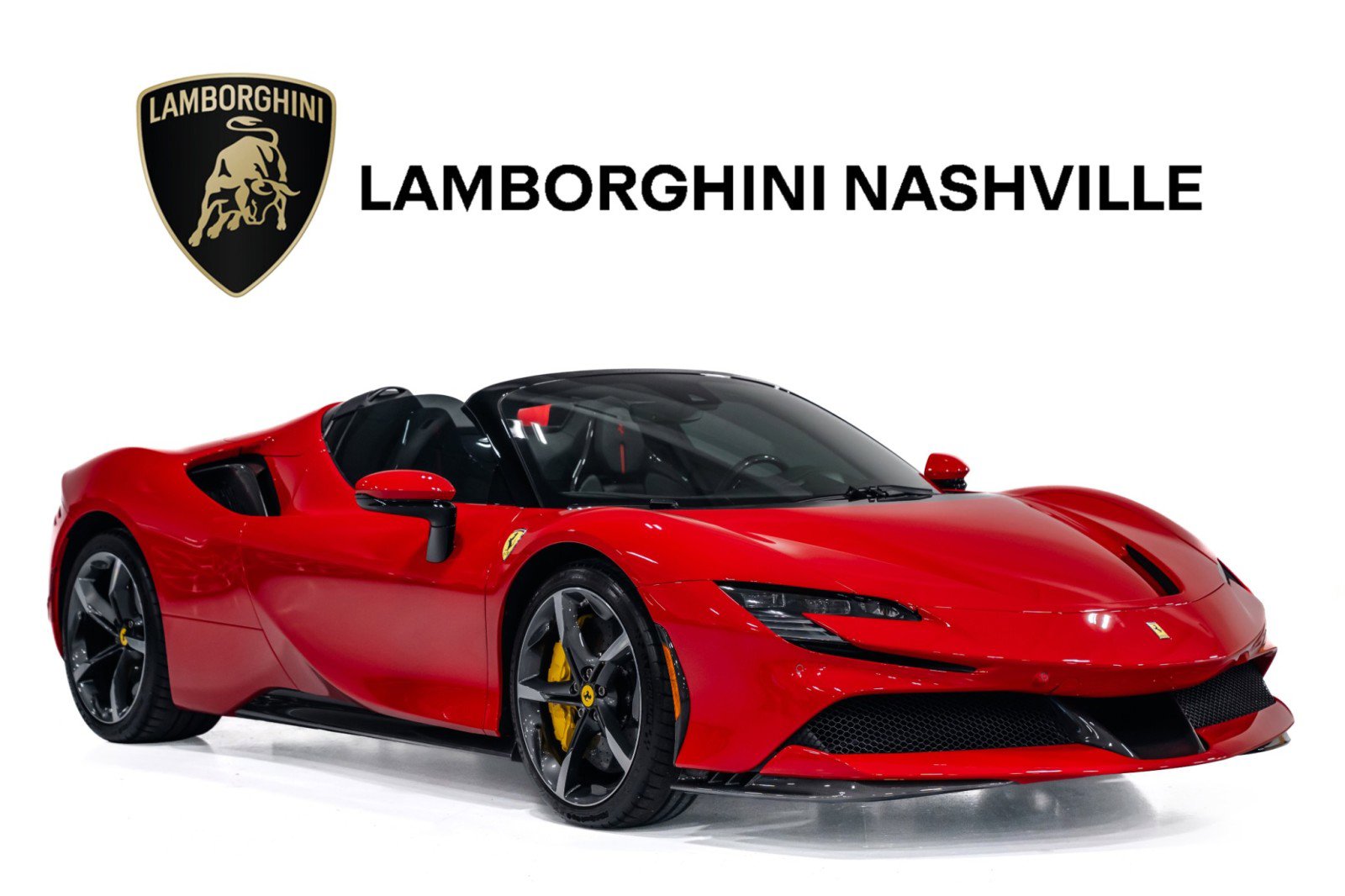 Used 2024 Ferrari SF90 Spider image 1