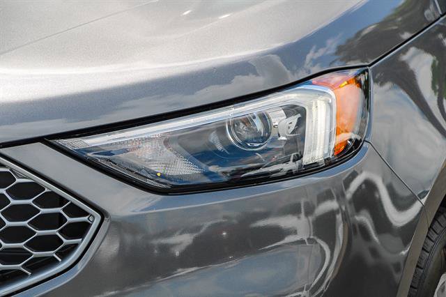 Used 2023 Ford Edge SEL image 7