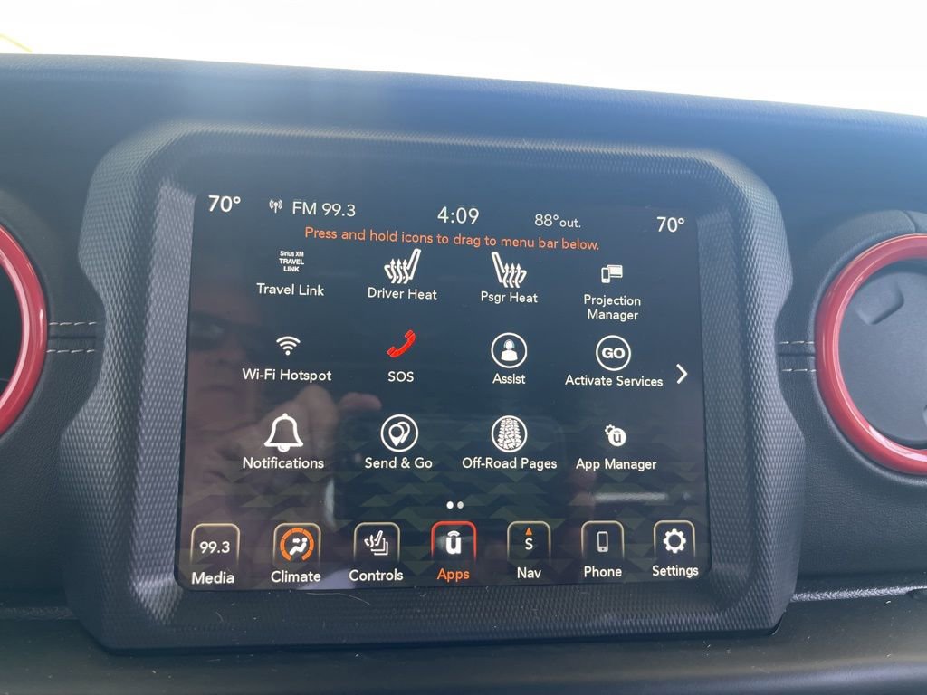 Used 2022 Jeep Wrangler Unlimited Sahara w/ Cold Weather Group image 15