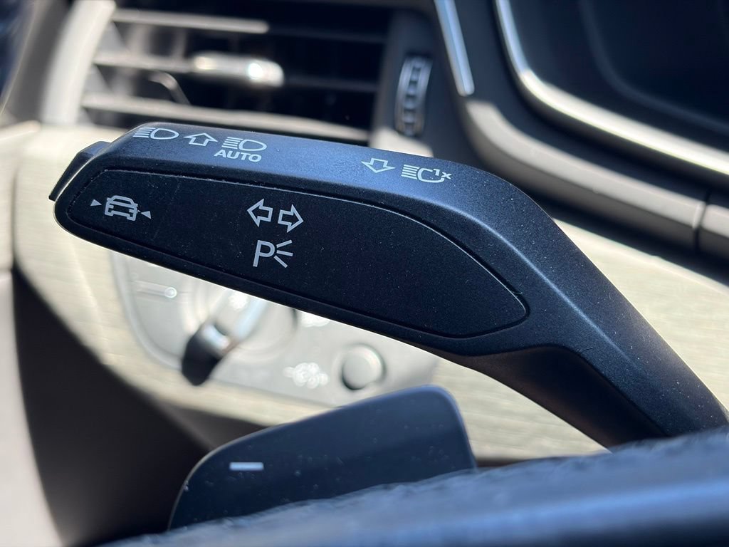 Used 2022 Audi A4 2.0T Premium Plus AWD/4WD image 24