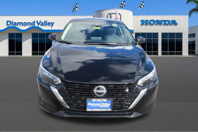 Used 2025 Nissan Sentra SV image 2