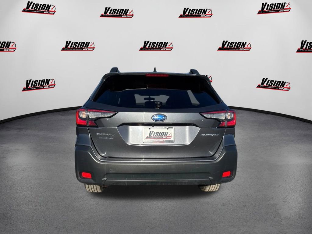 Used 2023 Subaru Forester Premium image 6