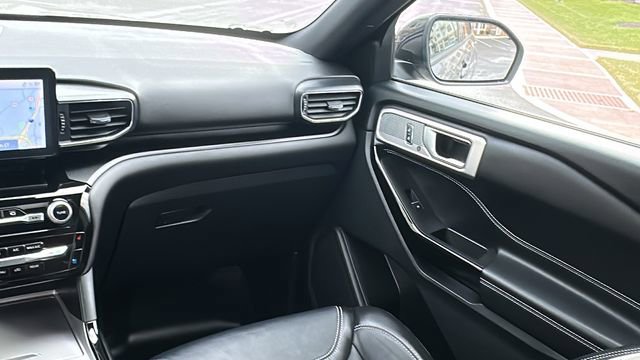 Used 2022 Ford Explorer ST w/ Equipment Group 401A image 24