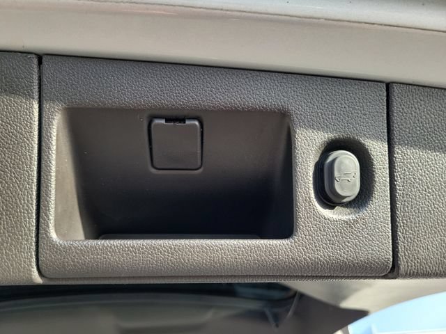 Used 2016 Chevrolet Tahoe LTZ AWD/4WD image 9