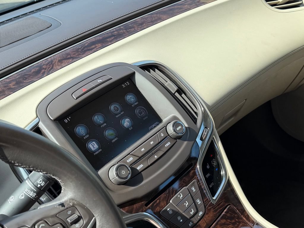 Used 2015 Buick LaCrosse Leather FWD image 16