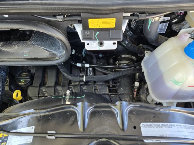 Used 2025 RAM ProMaster 2500 w/ Crew Van Package image 31