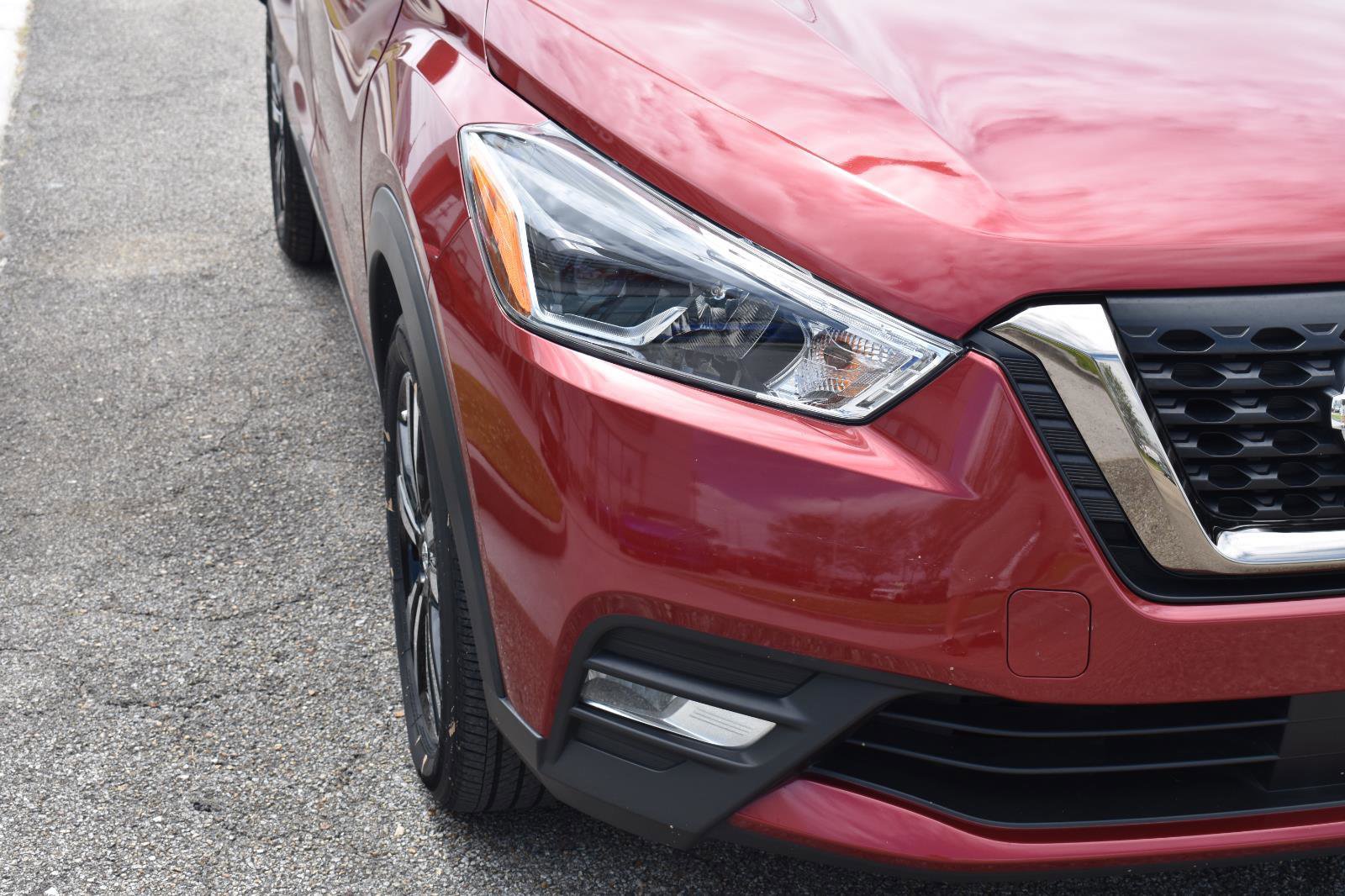 Used 2020 Nissan Kicks SR image 18