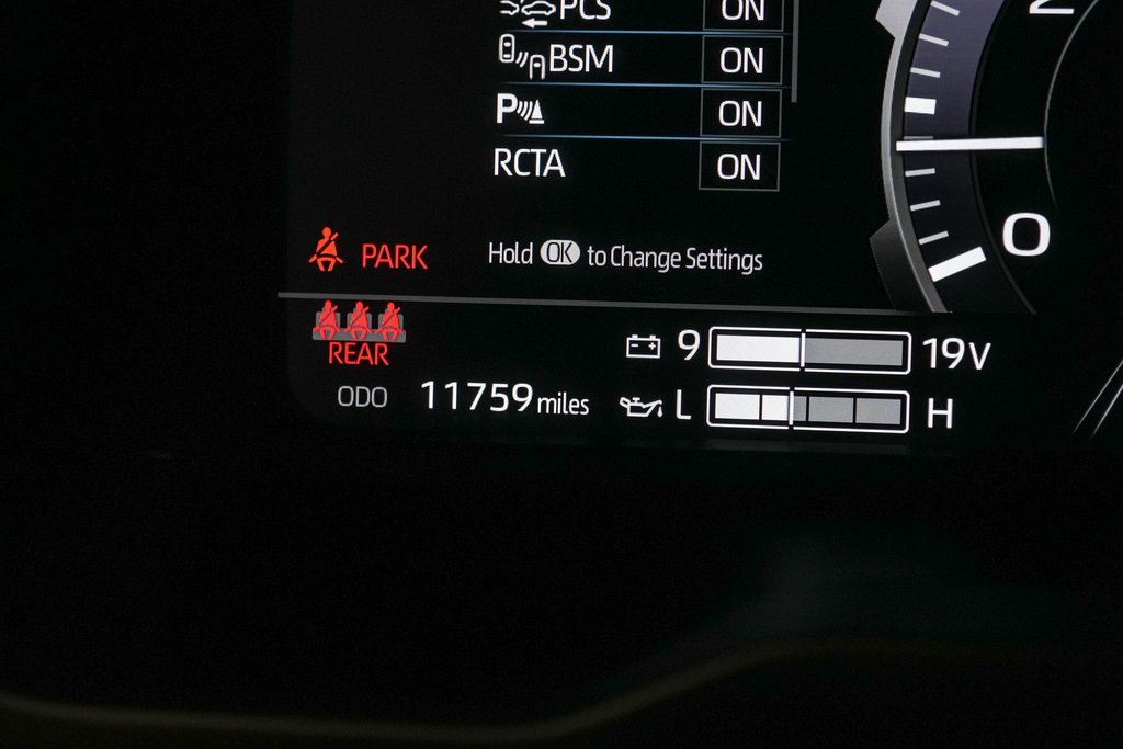 Used 2024 Toyota Tundra Limited image 21