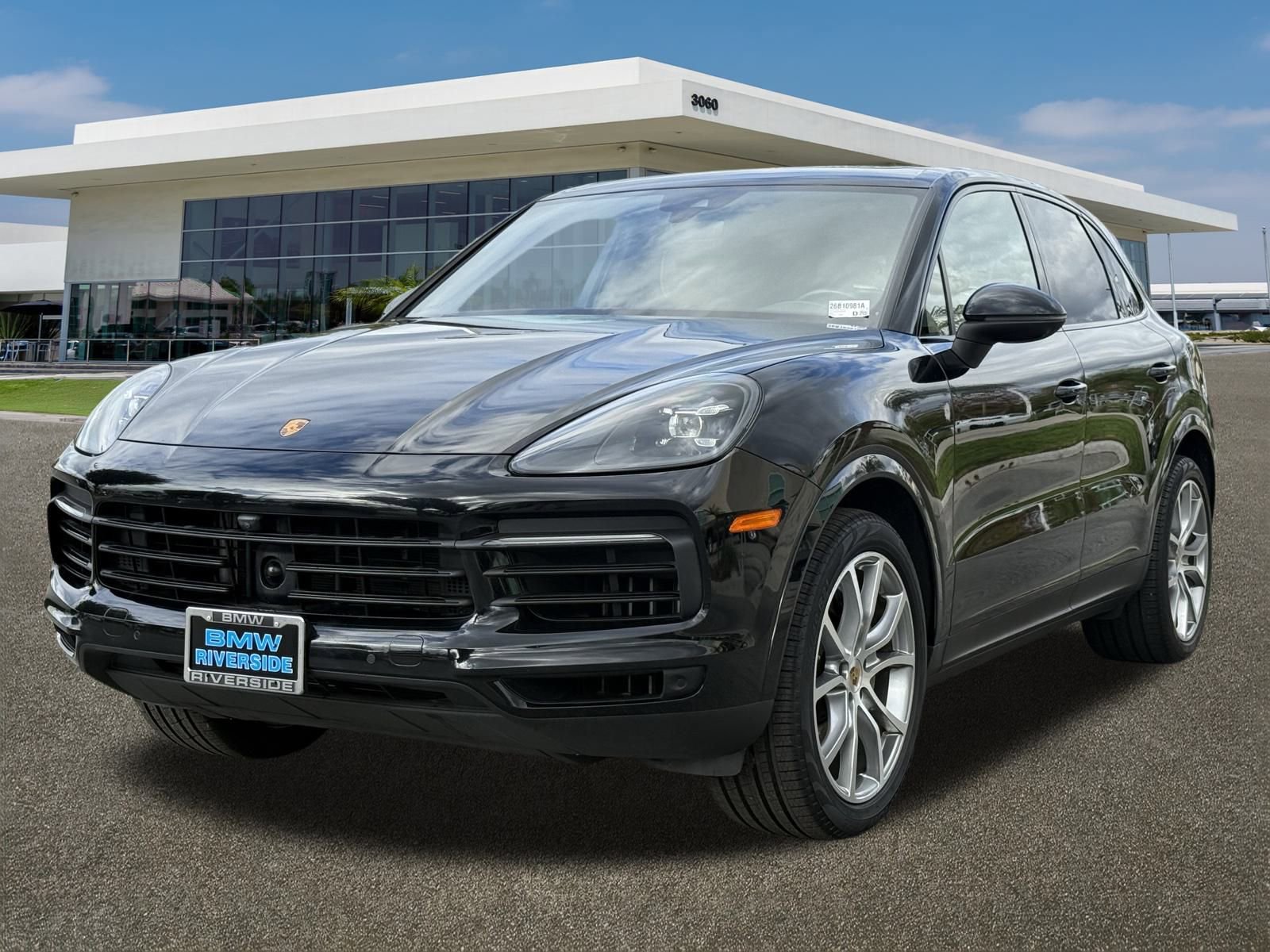 Used 2023 Porsche Cayenne image 4