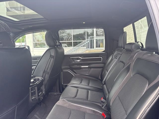 Used 2019 RAM 1500 Laramie AWD/4WD image 13