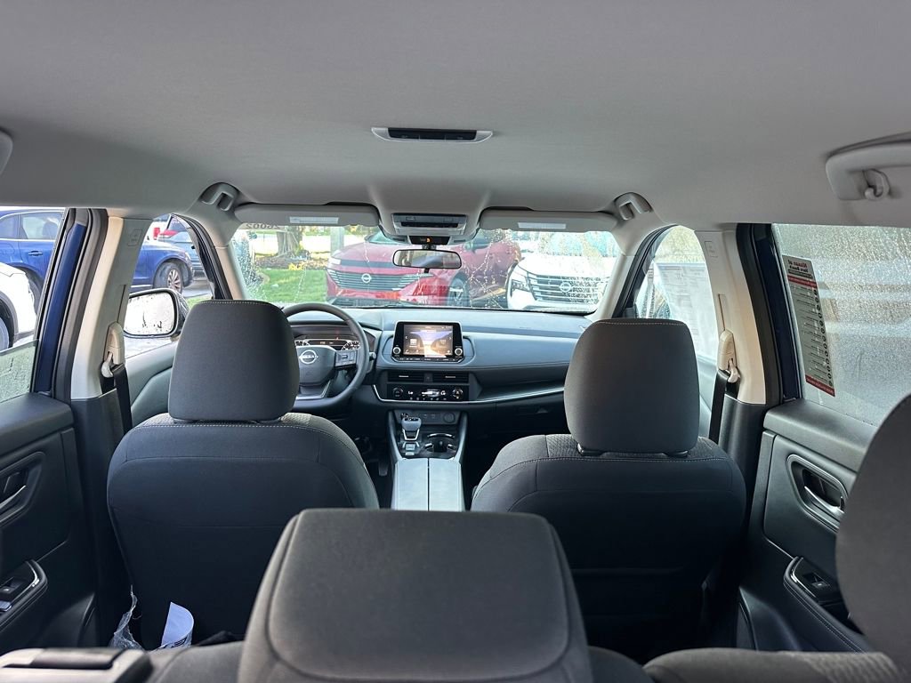 Certified 2026 Nissan Rogue SV w/ Cold Weather Package image 32